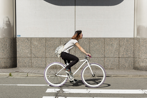 Le vélo à pignon fixe a envahi les rues des villes japonaises pour le meilleur et pour le pire. -Jérémie Souteyrat pour Zoom Japon-