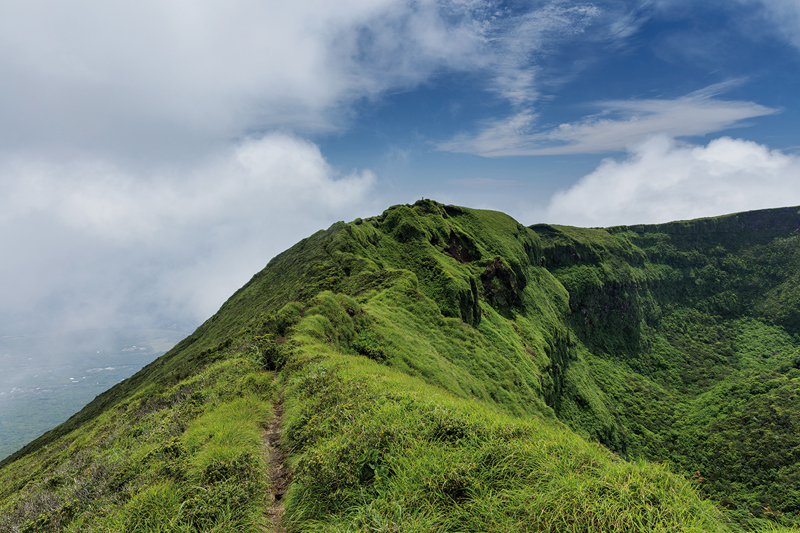 Son climat tropical est propice à une végétation abondante. ©Jérémie Souteyrat pour Zoom Japon